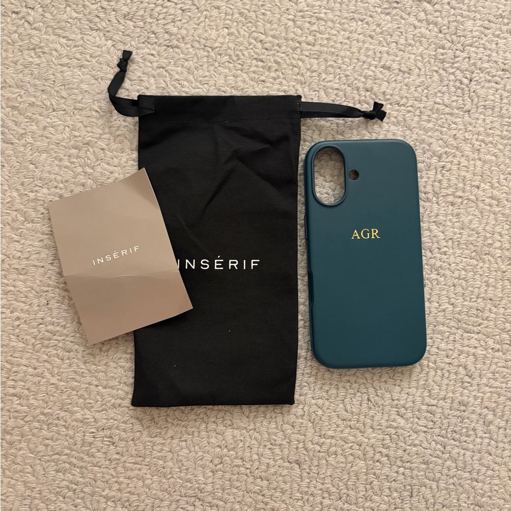 Inserif iPhone 16 Case